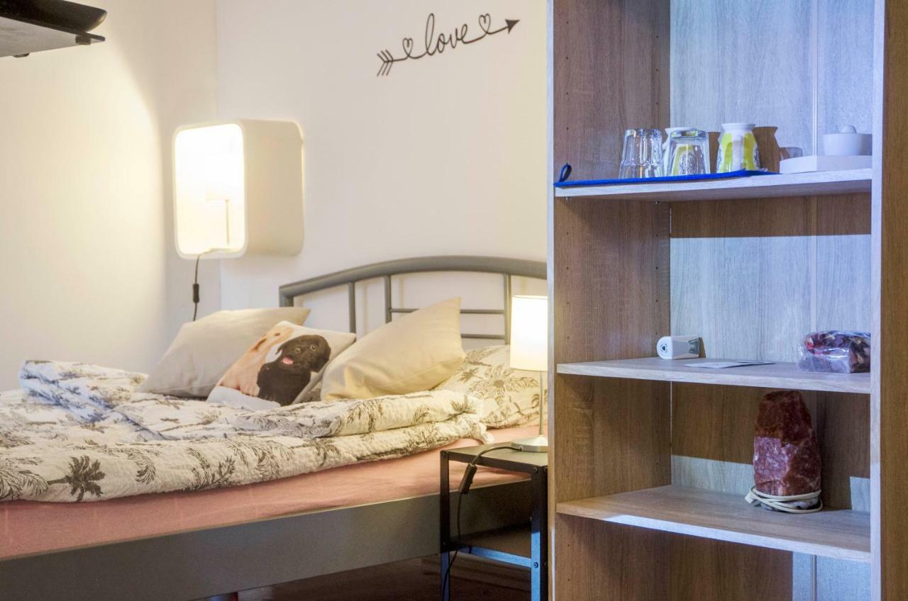 Rooms And Apartment Veral-Ka Karlovac Luaran gambar